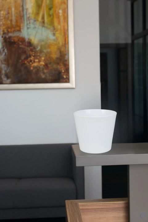osłonka ceramiczna z ceramiki kompozycja biała połysk dekoracja osłonka ceramiczna z ceramiki kompozycja biała połysk dekoracja